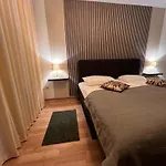 Apart-hotelzimmer Mit Bergblick In Hotel 3*