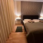 Apart-hotelzimmer Mit Bergblick In Hotel