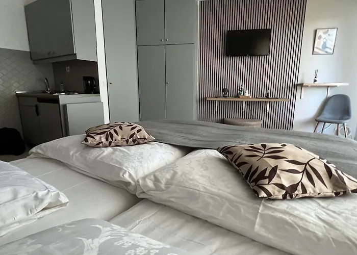 Hotel Apart-hotelzimmer Mit Bergblick In Bad Essen